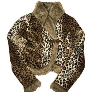 Hot Kiss ❤️ Faux Fur Size Small Winter Jacket